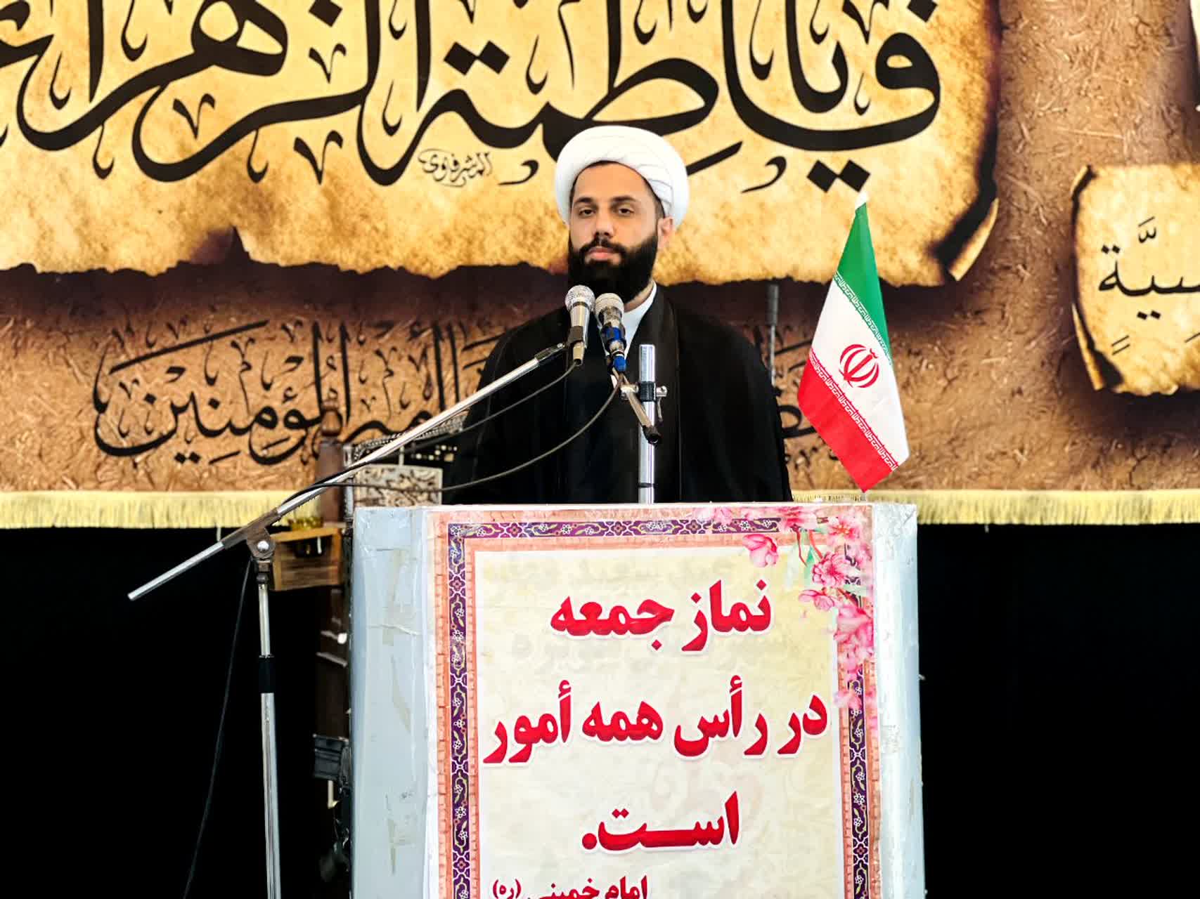 تأکید امام جمعه هویزه بر حل بلندمدت مشکلات آب و اشتغال جوانان / قدردانی از اهتمام استاندار خوزستان