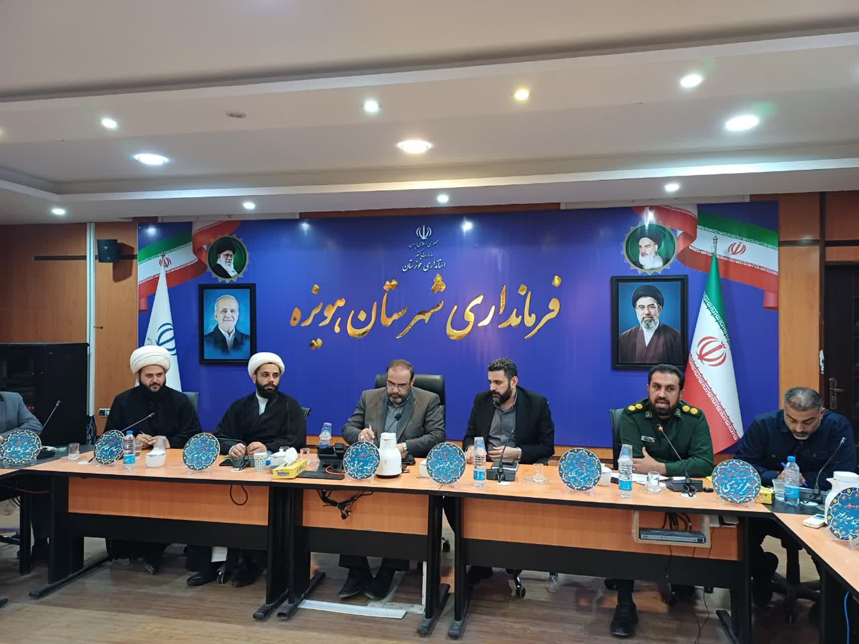 امام‌جمعه هویزه بر تبیین فرهنگ ایثار و شهادت در هفته دفاع مقدس تأکید کرد
